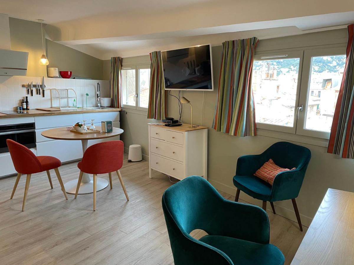 Au Coeur Du Vieux Toulon Au Calme Appartement Renove Climatise Confortable Etage Eleve Avec Ascenseur Proche Parking Et Toutes Commodites Dış mekan fotoğraf